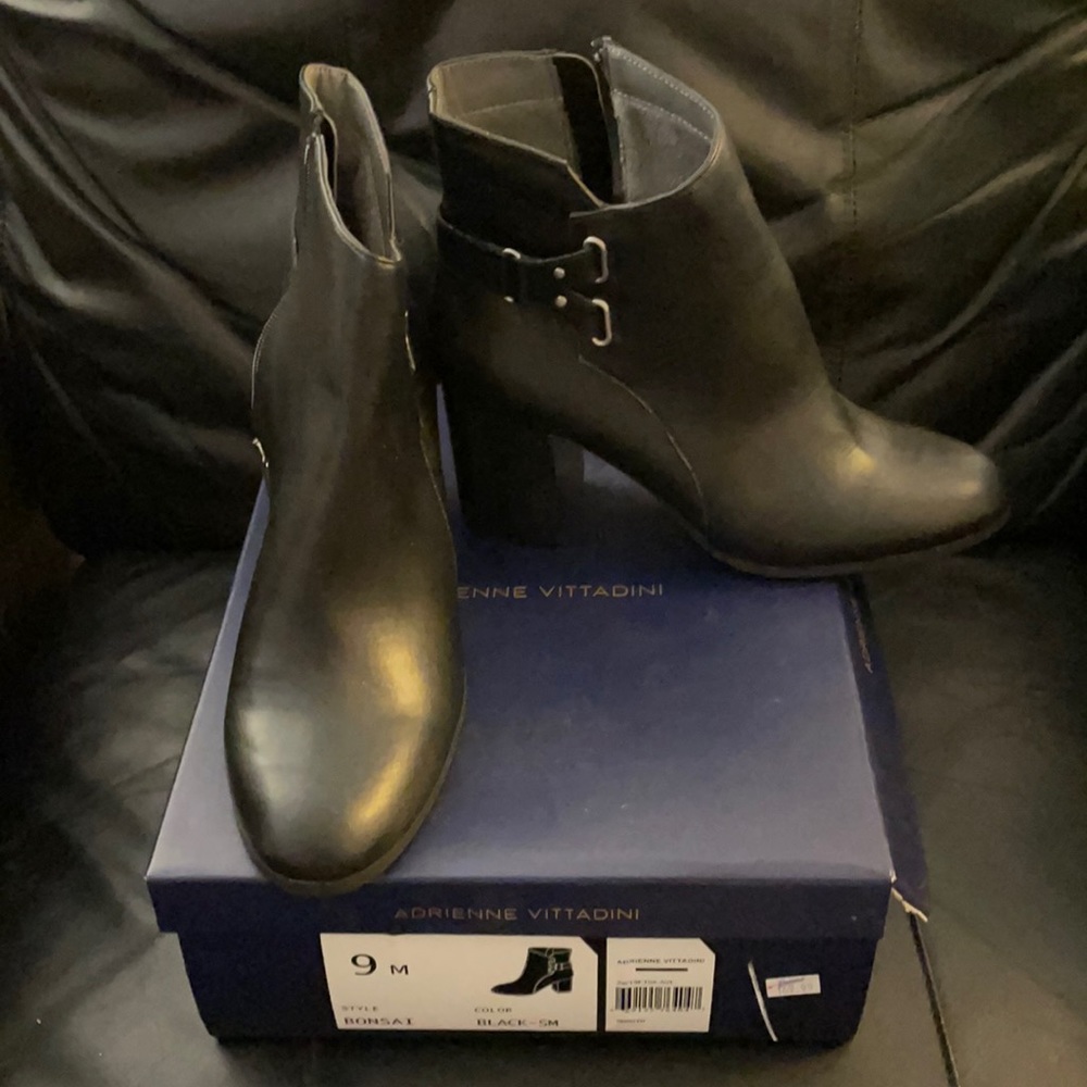 Adrienne Vittadini black heel boots size 9 NEW